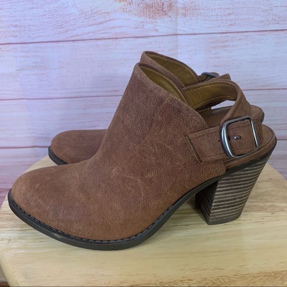 Lucky Brand Leather Slingback Heel Block Size7.5M - Picture 1 of 12